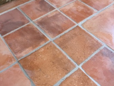 Replacing broken Floor&nbsp;Tiles
